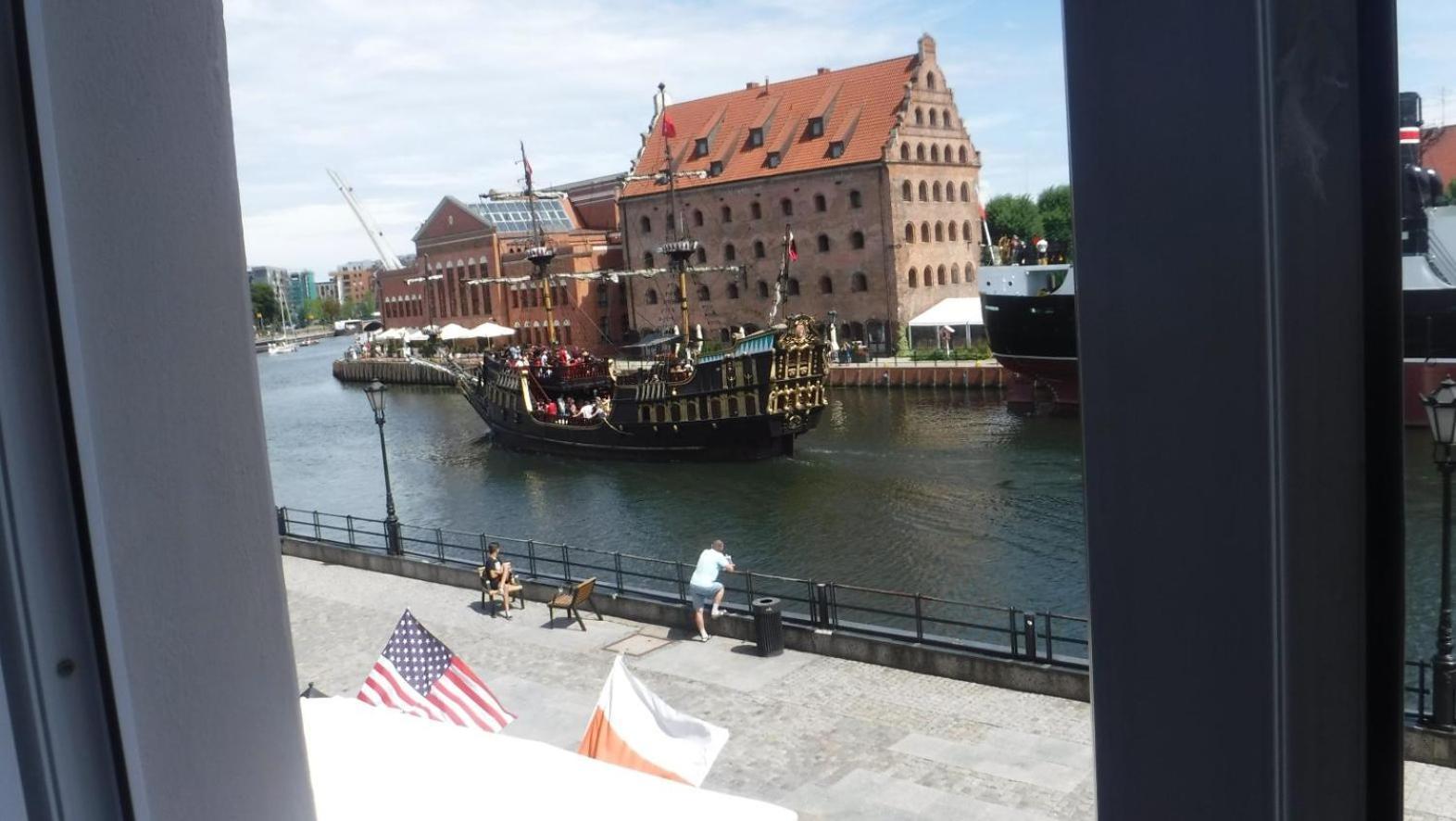 Motlawa Bulvar Residence Z Widokiem Na Rzeke Motlawa By Downtown Apartments Gdańsk Zewnętrze zdjęcie